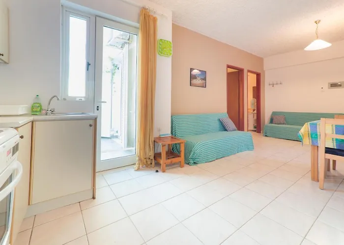 Apartman Antisamos Számi