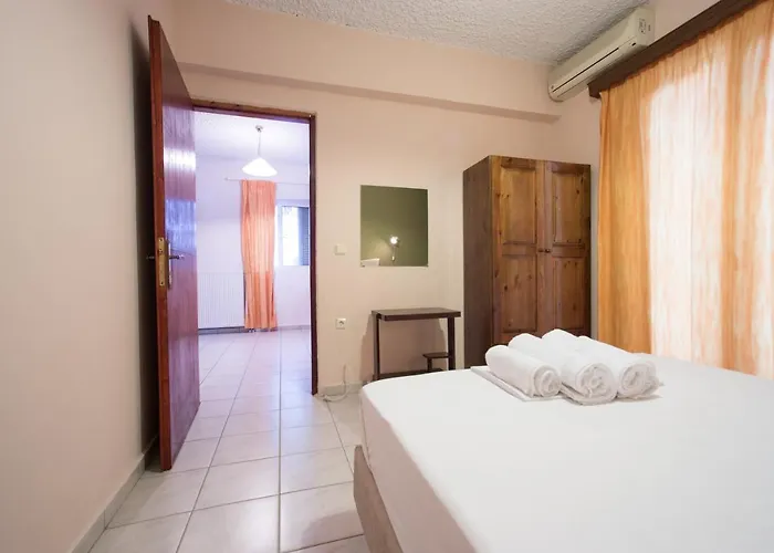 Antisamos Apartman Számi